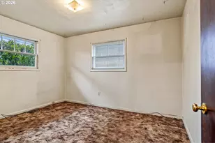 35865 Riverside Dr, Albany, OR 97321 - Photo 13