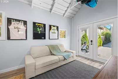 226 N Page St, Portland, OR 97227 - Photo 33