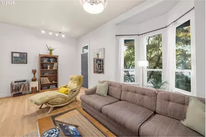 226 N Page St, Portland, OR 97227 - Photo 11