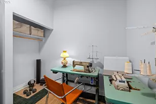 226 N Page St, Portland, OR 97227 - Photo 21