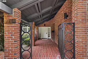 2780 SW Talbot Rd, Portland, OR 97201 - Photo 3