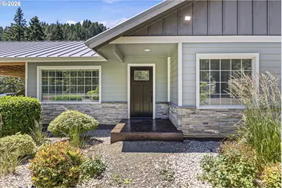 1462 Schad Rd, Elkton, OR 97436 - Photo 3
