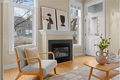 723 NE Tillamook St, Portland, OR 97212 - Photo 7