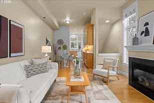 723 NE Tillamook St, Portland, OR 97212 - Photo 9