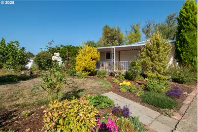 4759 Deepwood Loop NE, Salem, OR 97305 - Photo 1