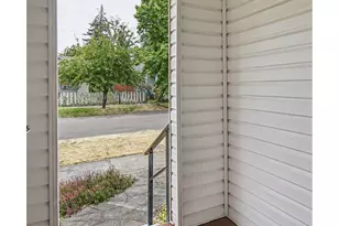 1035 NE Ford St, McMinnville, OR 97128 - Photo 7