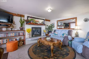 318 N Hwy 101, Depoe Bay, OR 97341 - Photo 33