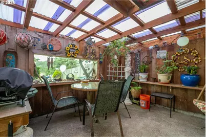 318 N Highway 101, Depoe Bay, OR 97341 - Photo 27