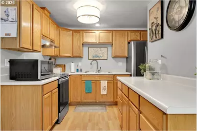 1435 W Harrison Ave, Cottage Grove, OR 97424 - Photo 11