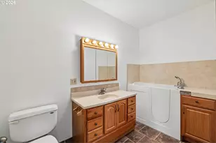 9264 Glory Ct NE, Salem, OR 97305 - Photo 19