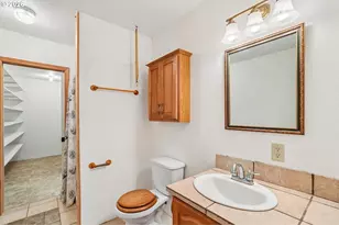 9264 Glory Ct NE, Salem, OR 97305 - Photo 29