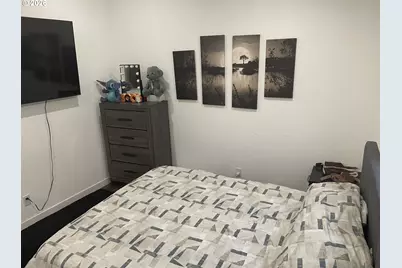 13055 SE Stark St #39, Portland, OR 97233 - Photo 9