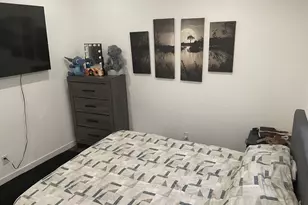 13055 SE Stark St, Portland, OR 97233 - Photo 9