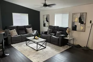 13055 SE Stark St, Portland, OR 97233 - Photo 3