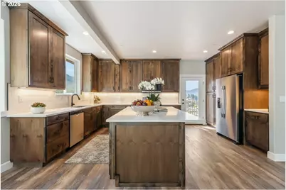 662 Brooks Loop, Sutherlin, OR 97479 - Photo 7