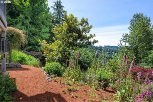2749 Suncrest Ave, Eugene, OR 97405 - Photo 41