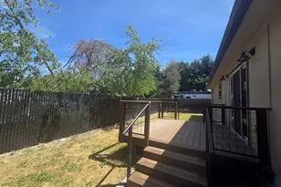 5137 Grange Rd, Roseburg, OR 97471 - Photo 13