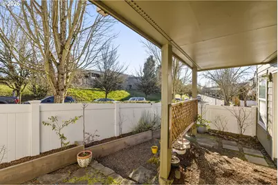 2754 NW Kennedy Ct, Portland, OR 97229 - Photo 33