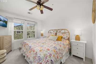 2754 NW Kennedy Ct, Portland, OR 97229 - Photo 21