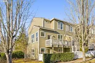 2754 NW Kennedy Ct, Portland, OR 97229 - Photo 3