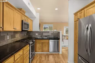 2754 NW Kennedy Ct, Portland, OR 97229 - Photo 15