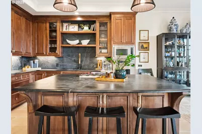 3328 SW Barbur Blvd #5, Portland, OR 97239 - Photo 7