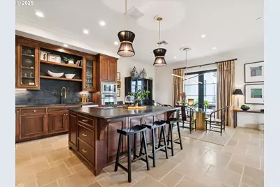 3328 SW Barbur Blvd #5, Portland, OR 97239 - Photo 5