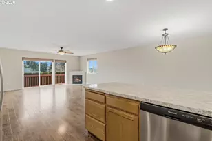 5627 Seeger Ln, Salem, OR 97306 - Photo 9