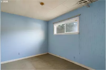 39388 River Dr, Lebanon, OR 97355 - Photo 33