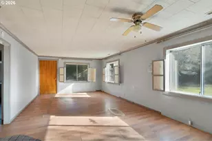 39388 River Dr, Lebanon, OR 97355 - Photo 23