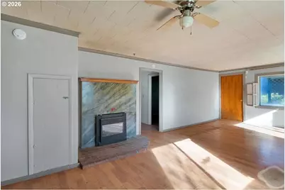 39388 River Dr, Lebanon, OR 97355 - Photo 27