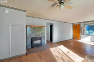 39388 River Dr, Lebanon, OR 97355 - Photo 27