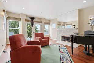 1923 SW Market St Dr, Portland, OR 97201 - Photo 5