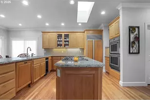 4728 Cambridge Ct, Lake Oswego, OR 97035 - Photo 17