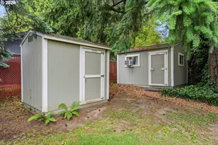 7645 SW 84th Ave, Portland, OR 97223 - Photo 25