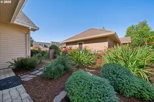 2787 Hazelnut Dr, Woodburn, OR 97071 - Photo 33