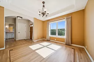 2787 Hazelnut Dr, Woodburn, OR 97071 - Photo 3