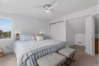1610 NE 13th St, Lincoln City, OR 97367 - Photo 27