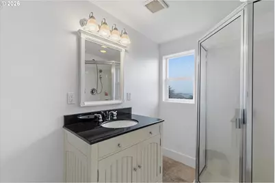 1610 NE 13th St, Lincoln City, OR 97367 - Photo 23