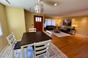 960 NE 108th Ave, Portland, OR 97220 - Photo 7