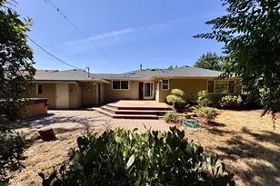 960 NE 108th Ave, Portland, OR 97220 - Photo 33