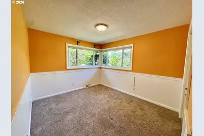 960 NE 108th Ave, Portland, OR 97220 - Photo 21