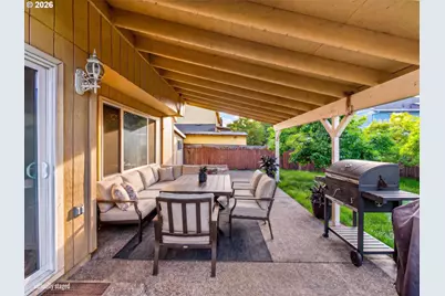 6135 SE Hacienda St, Hillsboro, OR 97123 - Photo 35
