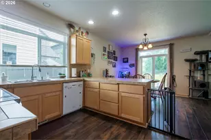 304 S 32nd Pl, Ridgefield, WA 98642 - Photo 13
