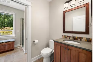 31678 SW Isle Way Ln, West Linn, OR 97068 - Photo 31