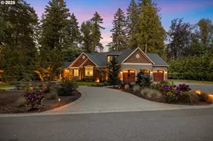 31678 SW Isle Way Ln, West Linn, OR 97068 - Photo 1