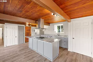 3025 Bailey Ln, Eugene, OR 97401 - Photo 7