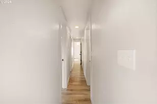 3025 Bailey Ln, Eugene, OR 97401 - Photo 17