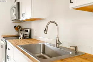 4225 NE 82nd Ave, Portland, OR 97220 - Photo 11