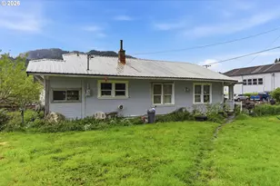 480 Poplar St, Powers, OR 97466 - Photo 5
